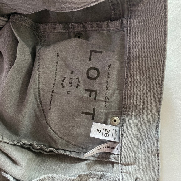 Loft size 2 light grey skinny jeans - Picture 4 of 4